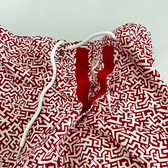 Trunks Surf & Swim shorts Trunks Size Large Red Asymmetrical Print Mesh Lined - Picture 10 of 11